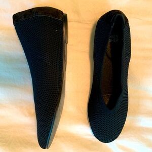 Eileen Fisher mesh flats